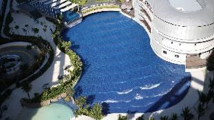 1BR Beach-Inspired Resort Condotel for 4Pax+1Kid Vacation rental in Paranaque