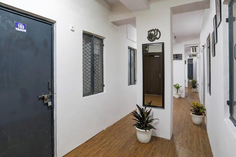 Hotel O Malviya Nagar Inn Hotel in New Delhi