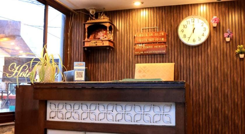 Hotel Himshri Mall Road By Ovata Hotel in Uttarakhand