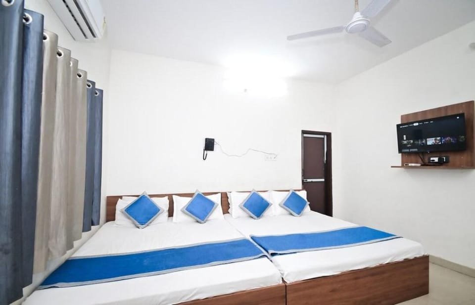 Hotel Apoorv Near Railway Station Hotel in Jaipur