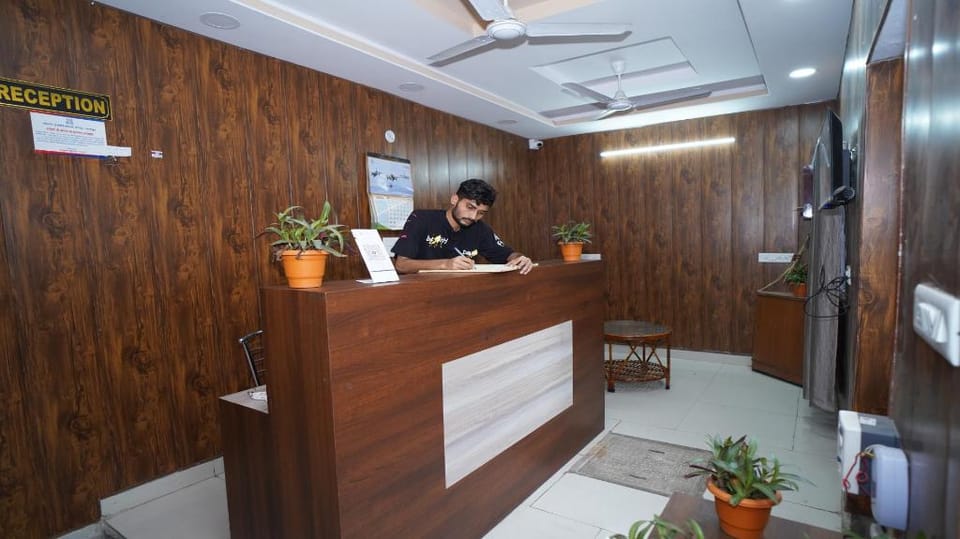 Hotel Apoorv Near Railway Station Hotel in Jaipur