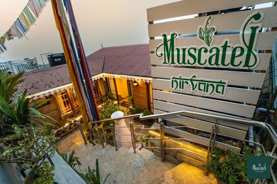 Muscatel Nirvana – At The Mall Road Hotel in Darjeeling