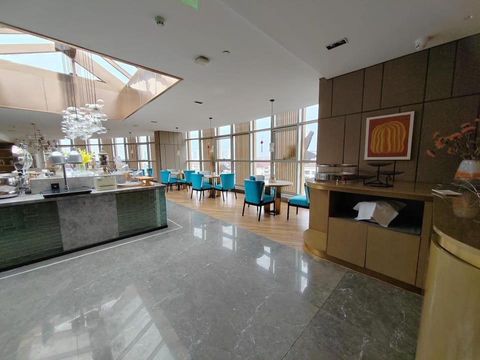Tuke China Hotel Shanghai Hongqiao Airport Hotel in Shanghai