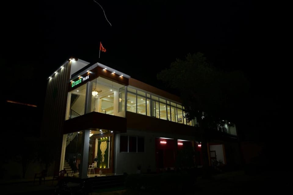Green Park Hotel in Varanasi