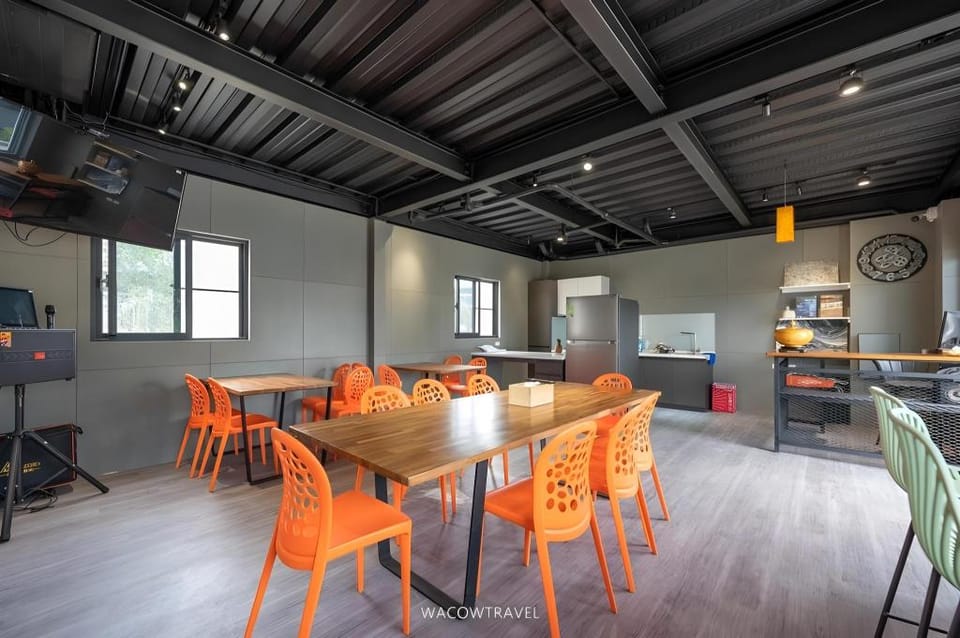Liuqiu East Star Homestay Bed and Breakfast in Kaohsiung
