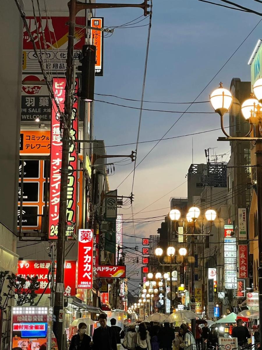 Apartment Hotel 11 Shinsaibashi Bed and Breakfast in Osaka