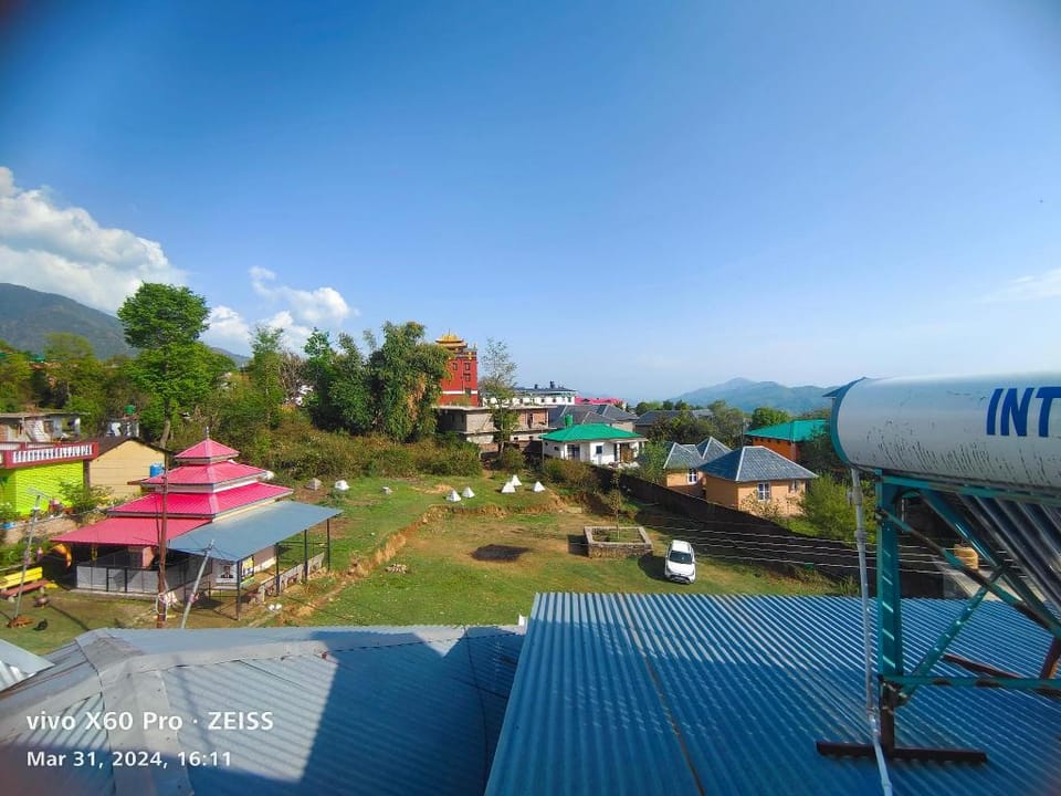 Puri Room's The love birds nest in bir Billing  Vacation rental in Punjab, India
