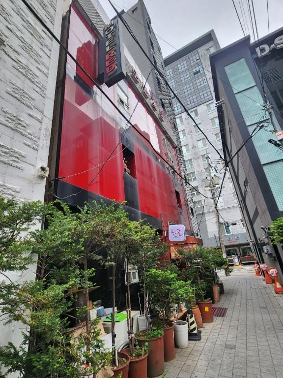 Red Motel Hotel in Seoul