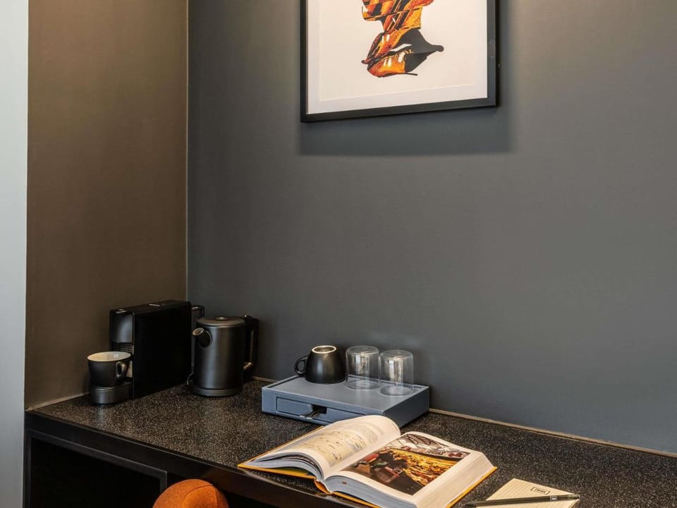 TRIBE Manchester Airport Hotel in England