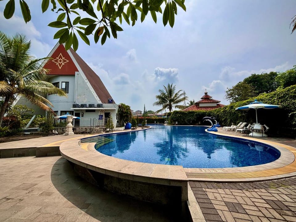 Nemuru Villa Ubud Anyer Hotel in Indonesia