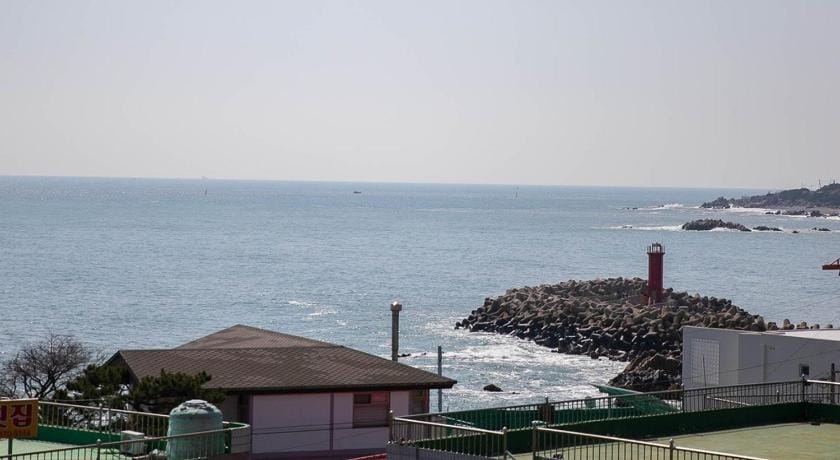 Gyeongju Ocean Pension 1527 Bed and Breakfast in South Korea