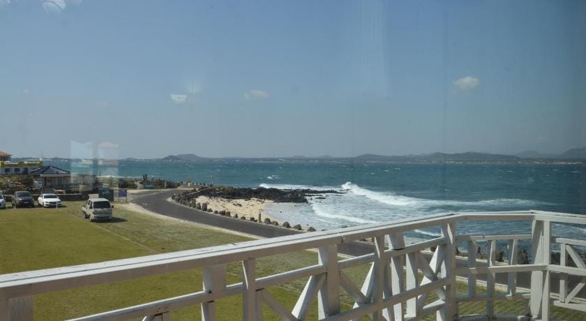 Green Jeju Udo Recreation Pension Bed and Breakfast in South Korea