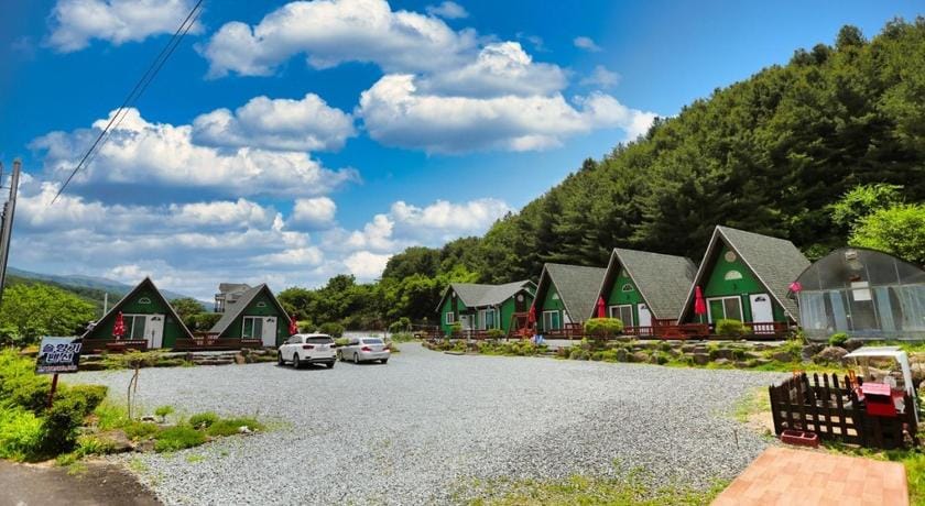 Pinescent Pension Bed and Breakfast in Gyeonggi-do