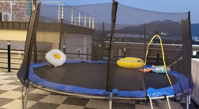 A Great View Kids Pool Villa Pension Bed and Breakfast in South Korea