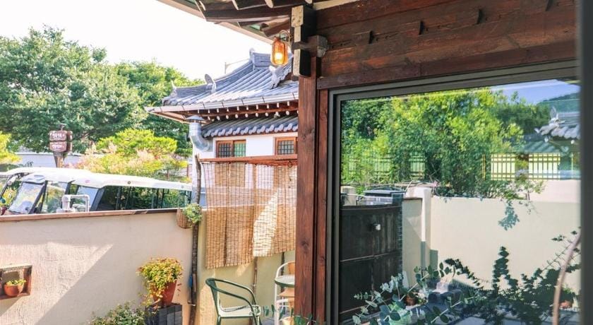Happiness on Jacuzzi Private Pension Bed and Breakfast in South Korea