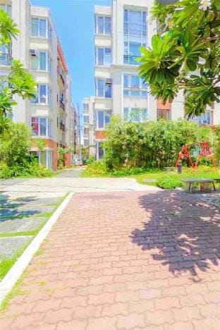 Budget 2 Bedroom with Free Parking near NAIA Apartment in Paranaque
