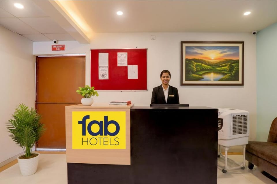 FabHotel Prime Ace II - Sun Pharma Rd, Atladara Hotel in Vadodara