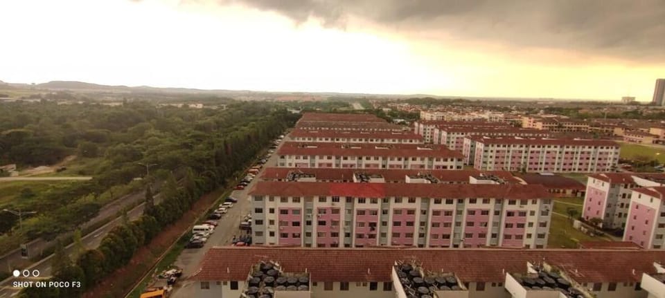 The Romantic Bell Suites Getaway - KLIA Apartment in Negeri Sembilan, Malaysia