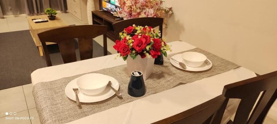 The Romantic Bell Suites Getaway - KLIA Apartment in Negeri Sembilan, Malaysia