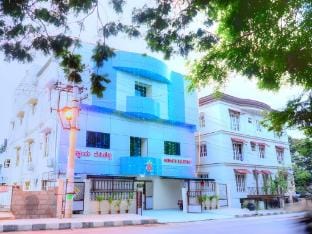Hotel Akshaya Residency Hotel in Bengaluru