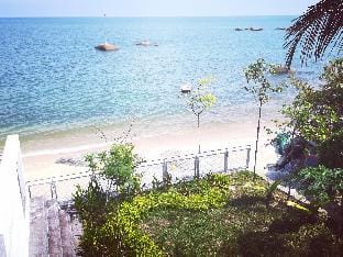 Miami Beach Villa Villa in Batu Ferringhi, Penang, Malaysia