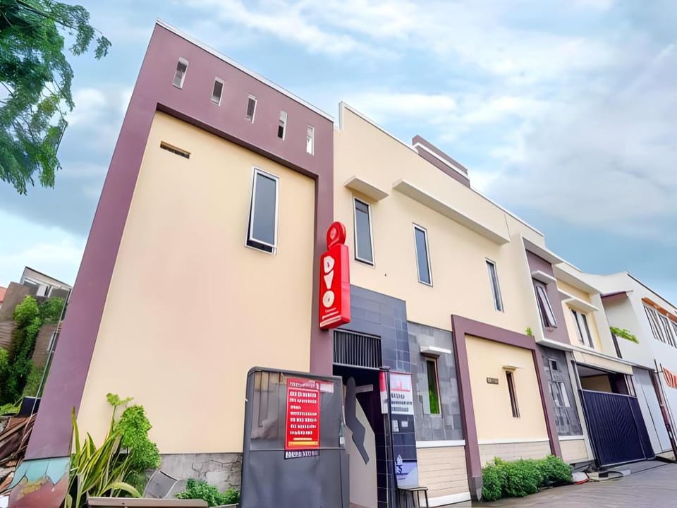 Hotel O Gangnam Style Residence Hotel in Surabaya