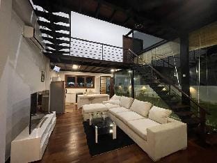 The Lakes Edge Residence  Villa in Western Province