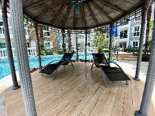 Pearl of Cote d'Azur: Seven Seas Apartment in Pattaya City