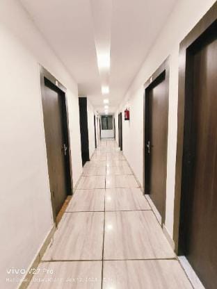 Hotel Crystal By Ayushman Hospitality Apartment in Uttarakhand