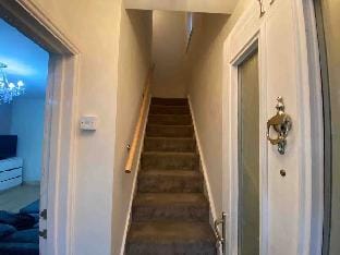 Two BR | 15min to BHX Airport | 5min to Heartlands Vacation rental in Metropolitan Borough of Solihull