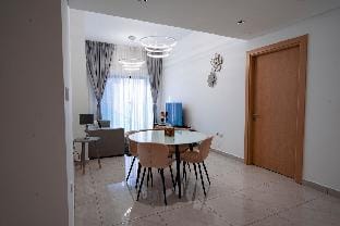 Stylish 1 Bedroom With Amazing View Apartment in Dubai