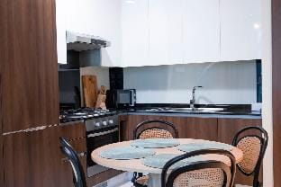 Elegant 1bedroom with canal view Vacation rental in Dubai