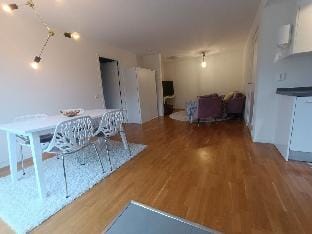 Modern, private & fully equipped. 4 adults +2kids Apartment in Västra Götaland County