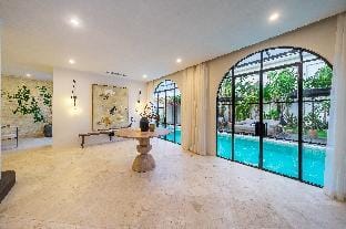 House of Petra Vacation rental in North Kuta