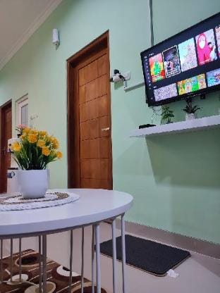 Sekar Homestay Hunian Nyaman di Sleman Vacation rental in Special Region of Yogyakarta