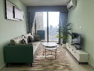 (P-1a)Lovely Elegant 1BR apt w/ Scenic Balcony Vacation rental in Phnom Penh Province