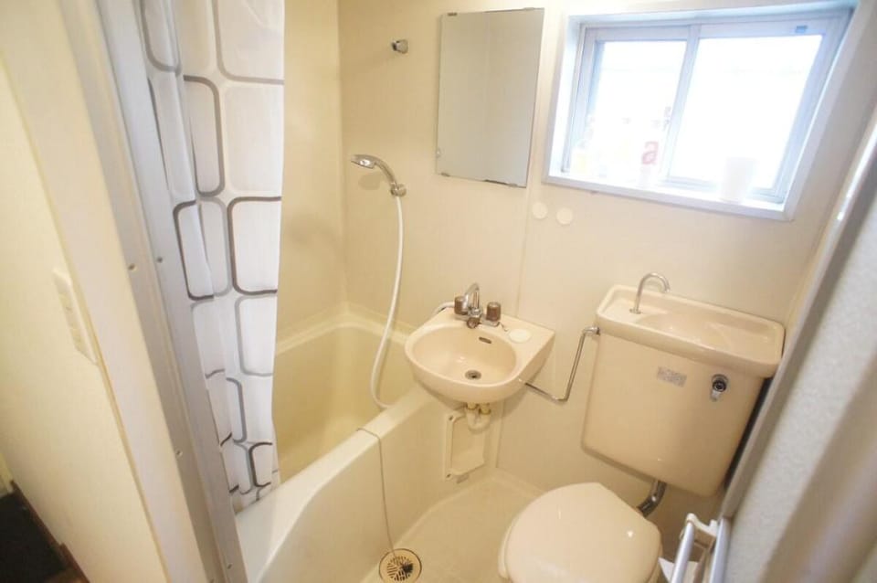 Plus One Nishi Koen No cleaning fee Low cost room Apartment in Fukuoka