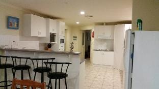 Larasa Vacation rental in Port Hughes