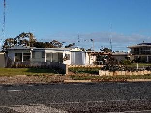 Maji Vacation rental in Port Hughes