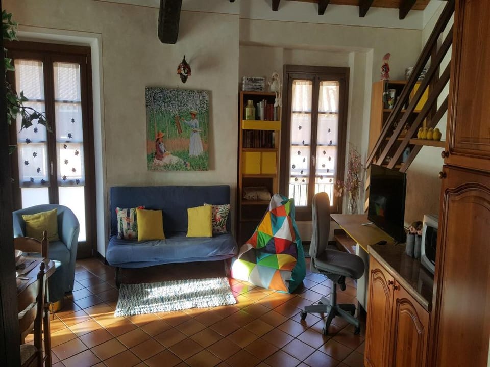 Belvilla by OYO Beachfront flat in the centre Hotel in Idro
