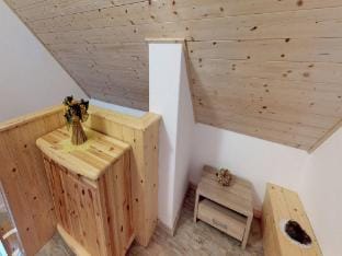 Chalet in Bodensdorf near Ski Slopes Vacation rental in Carinthia, Austria