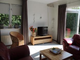 Holiday Home in Zeeland with Garden Vacation rental in Zeeland, Netherlands
