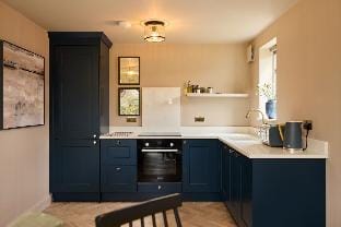 The Twickenham Wonder - Lovely 1BDR Flat with Parking Apartment in Isleworth