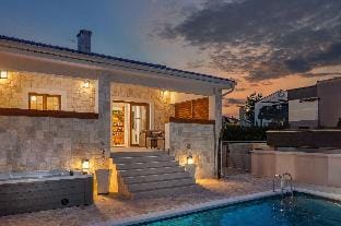 Villa Alora ZadarVillas Villa in Šibenik-Knin County, Croatia