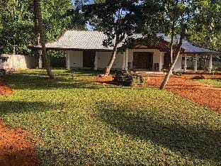 The Heaven Weligama Villa in Southern Province