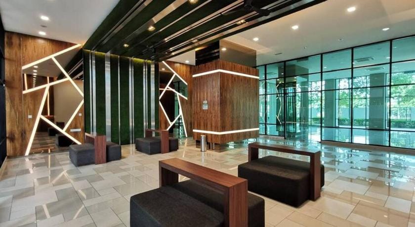 Skyview 0505 6Pax Aeon Lego netlflix 100mbps STAY Apartment in Johor Bahru