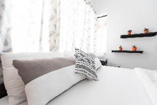 Handmade Homes : Golf Green Vacation rental in Kolkata