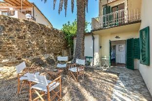 Villa le tre palme 8 beds in the center of Porto Azzurro-Villa Le Tre Palme Villa in Porto Azzurro