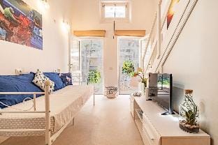 Enjoy your vacation 2 steps away from the beautiful square of Porto Azzurro-La Spiaggetta Vacation rental in Porto Azzurro