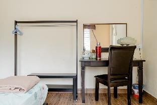 Ming Yuan Home Stay - Plum Blossom Room Vacation rental in Federal Territory of Kuala Lumpur